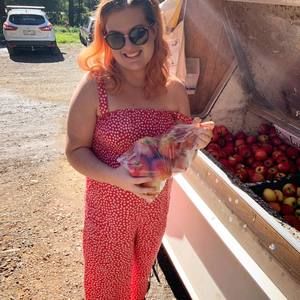 Meet your Posher, Mikaelah